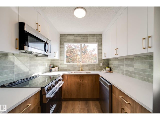 9949 171 Av Nw, Edmonton