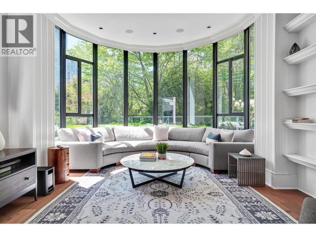 281 Smithe Street, Vancouver