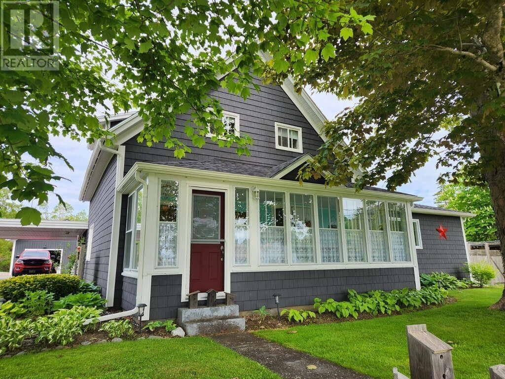 327 Brighton Road, Lockeport