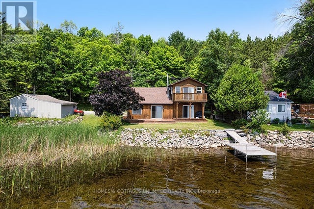 185 Maple Hollow Drive, Lanark Highlands