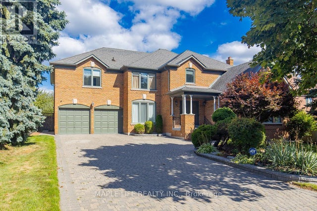 1 Elderwood Drive, Richmond Hill (bayview Hill)