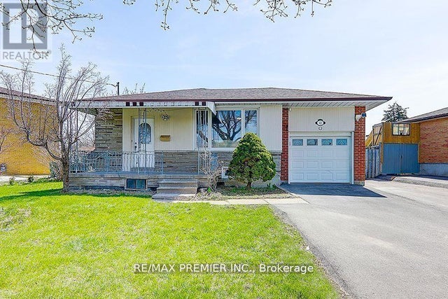 42 Wilmont Drive, Toronto (black Creek)