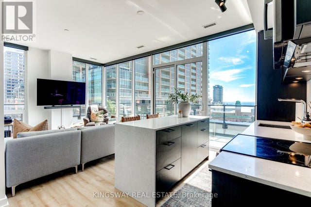 715 - 135 East Liberty Street, Toronto (niagara)