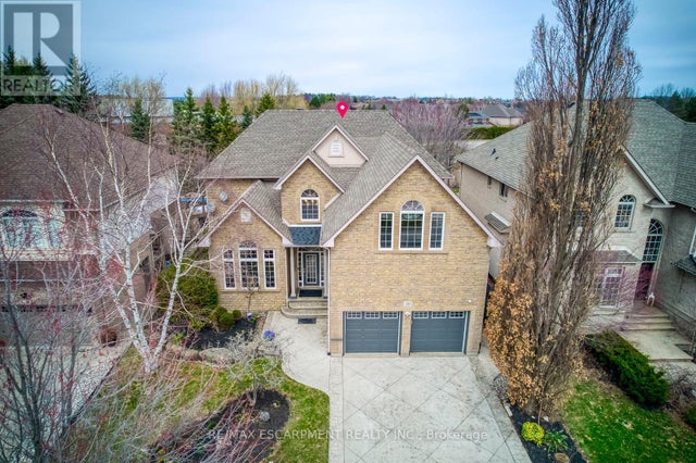 39 Thoroughbred Boulevard, Hamilton (meadowlands)