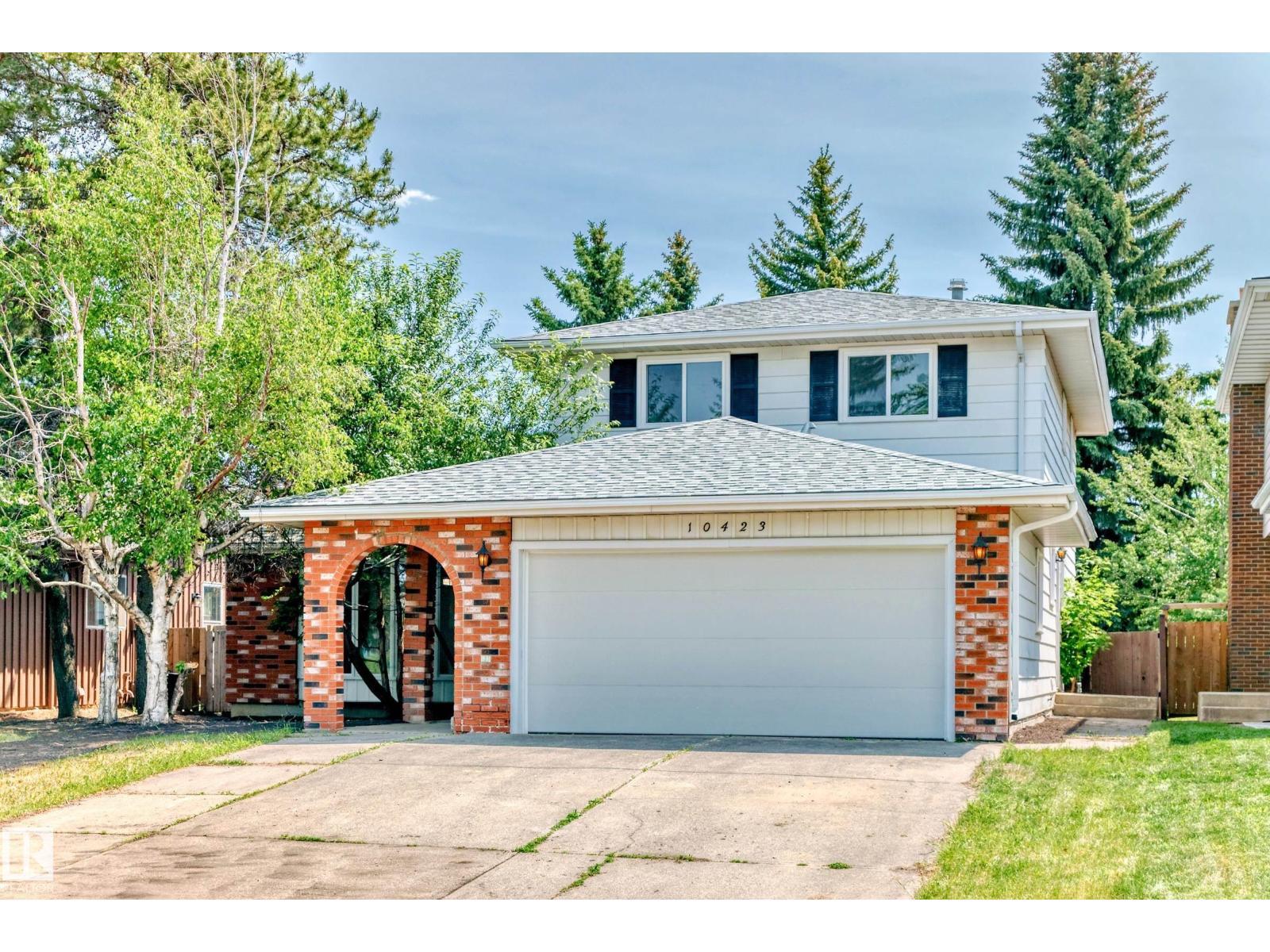 10423 35 Av Nw, Edmonton