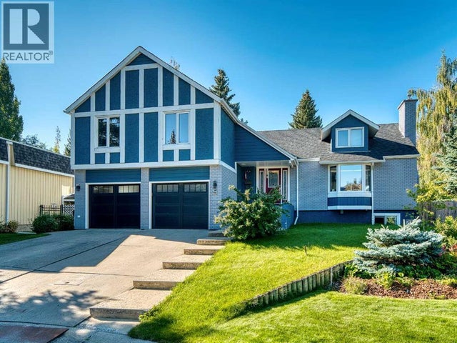 119 Pump Hill Bay Sw, Calgary