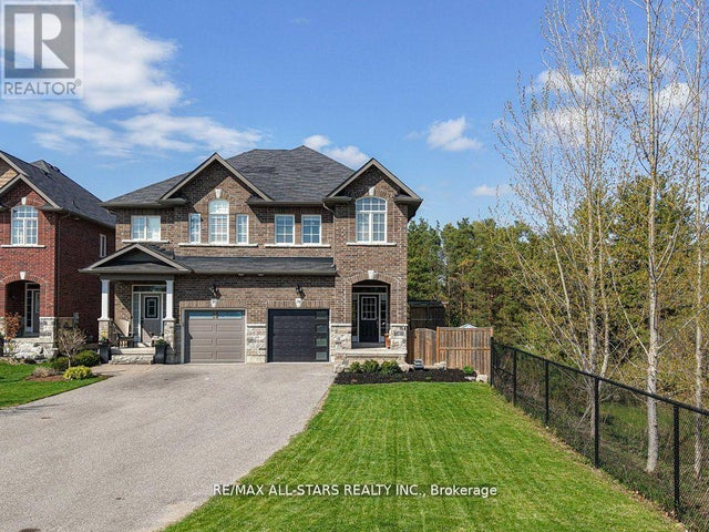 19 Michael Cummings Court, Uxbridge