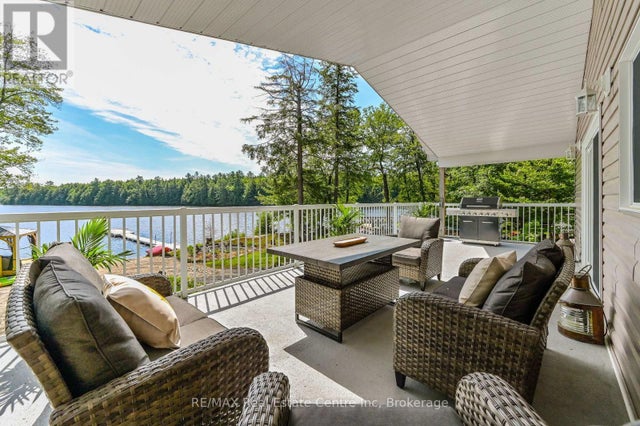 22 South Crane Lake Road, The Archipelago (archipelago South)