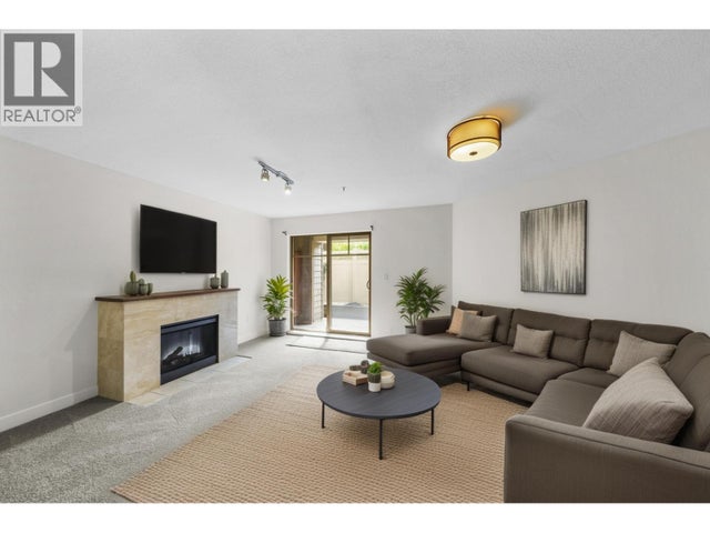 111 12248 224 Street, Maple Ridge