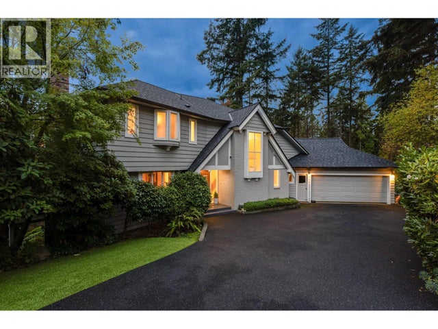 3714 Southridge Place, West Vancouver