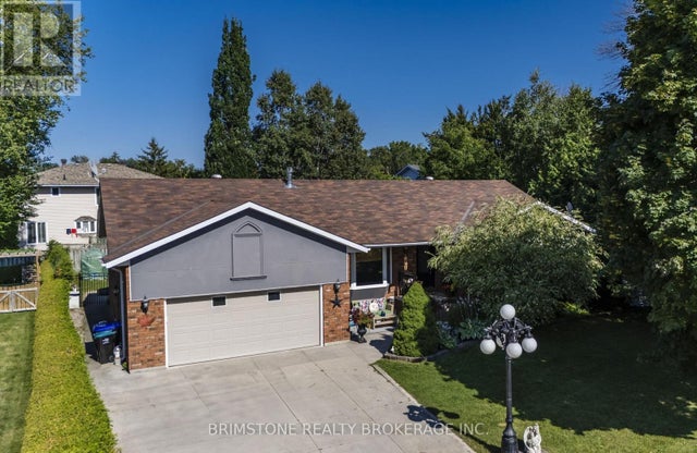 16 Smart Court, Collingwood