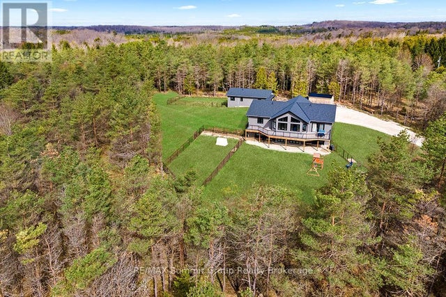 615690 Hamilton Lane, West Grey