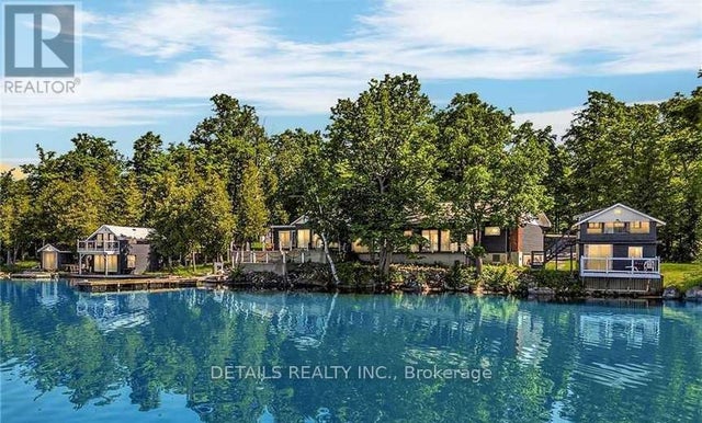 411 Pickerel Bay Road, Lanark Highlands