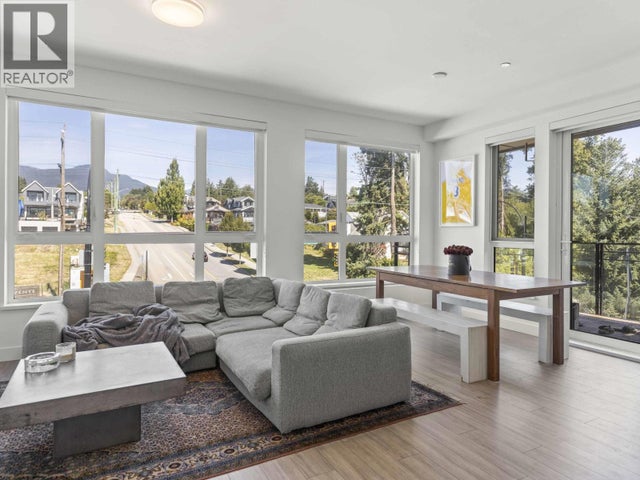 312 747 E 3rd Street, North Vancouver