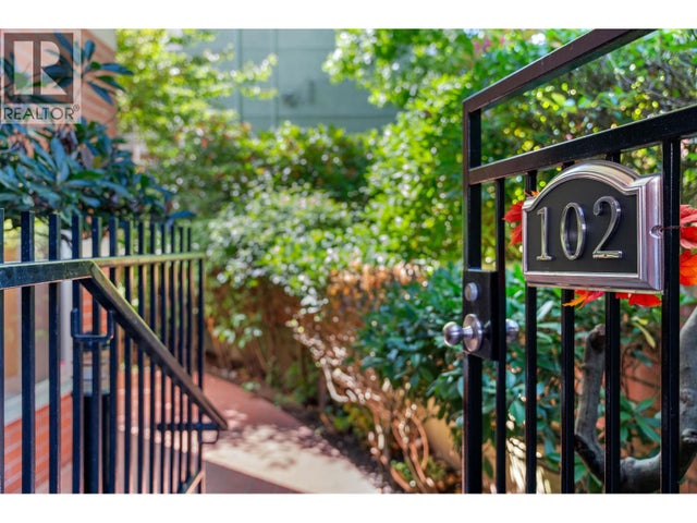 102 2128 W 43rd Avenue, Vancouver