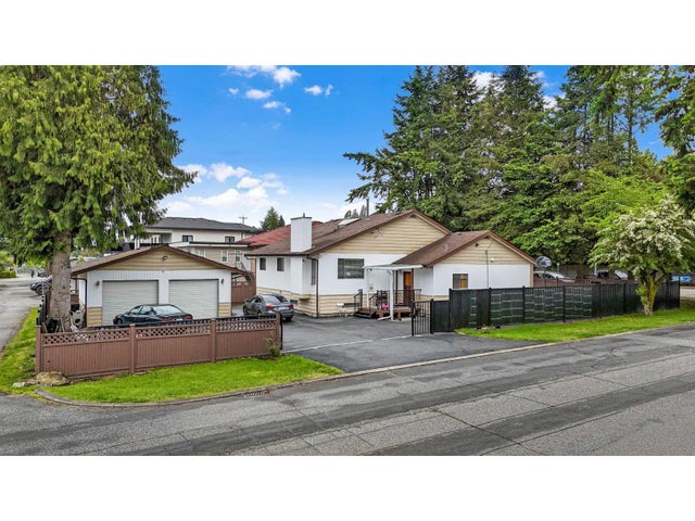 9290 128 Street, Surrey