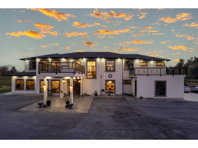 26070 36 Avenue, Langley