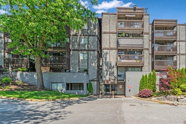 102 9682 134 Street, Surrey