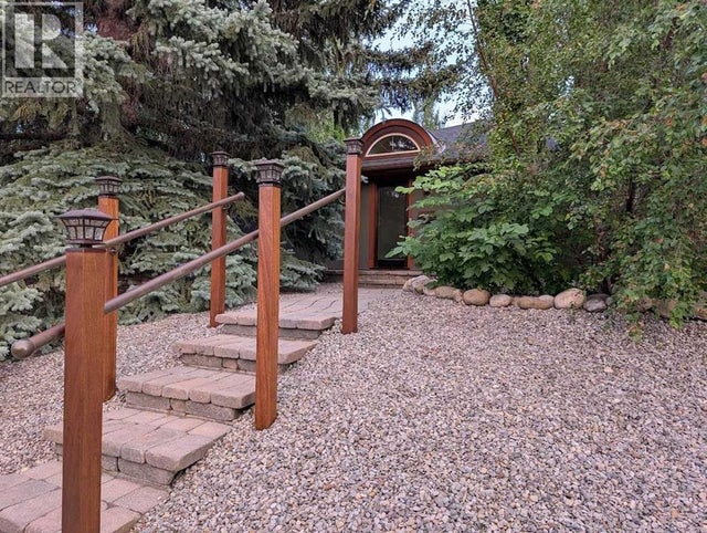 633 23 Avenue Ne, Calgary