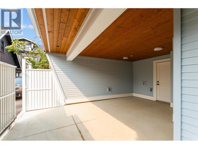 1926 William Street, Vancouver