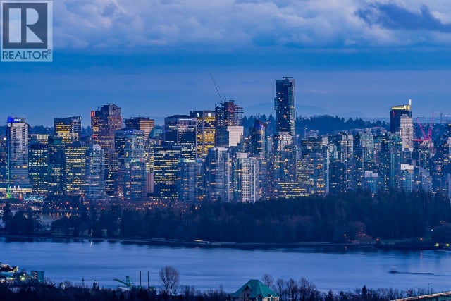 797 Eyremount Drive, West Vancouver