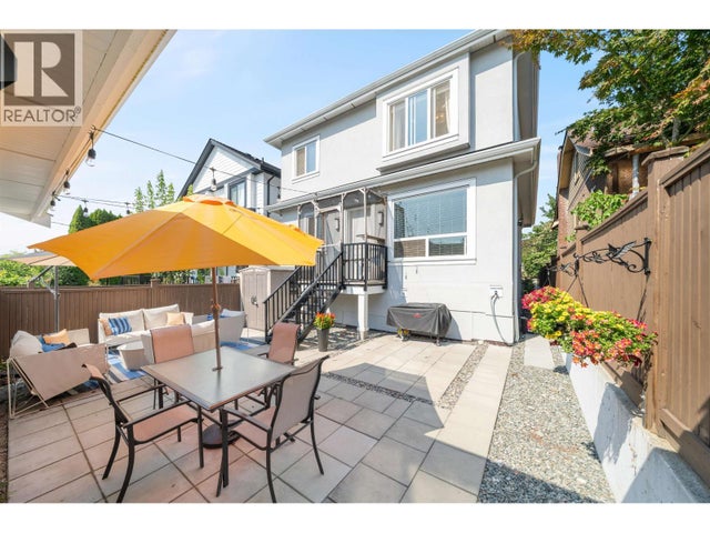 3448 Pandora Street, Vancouver