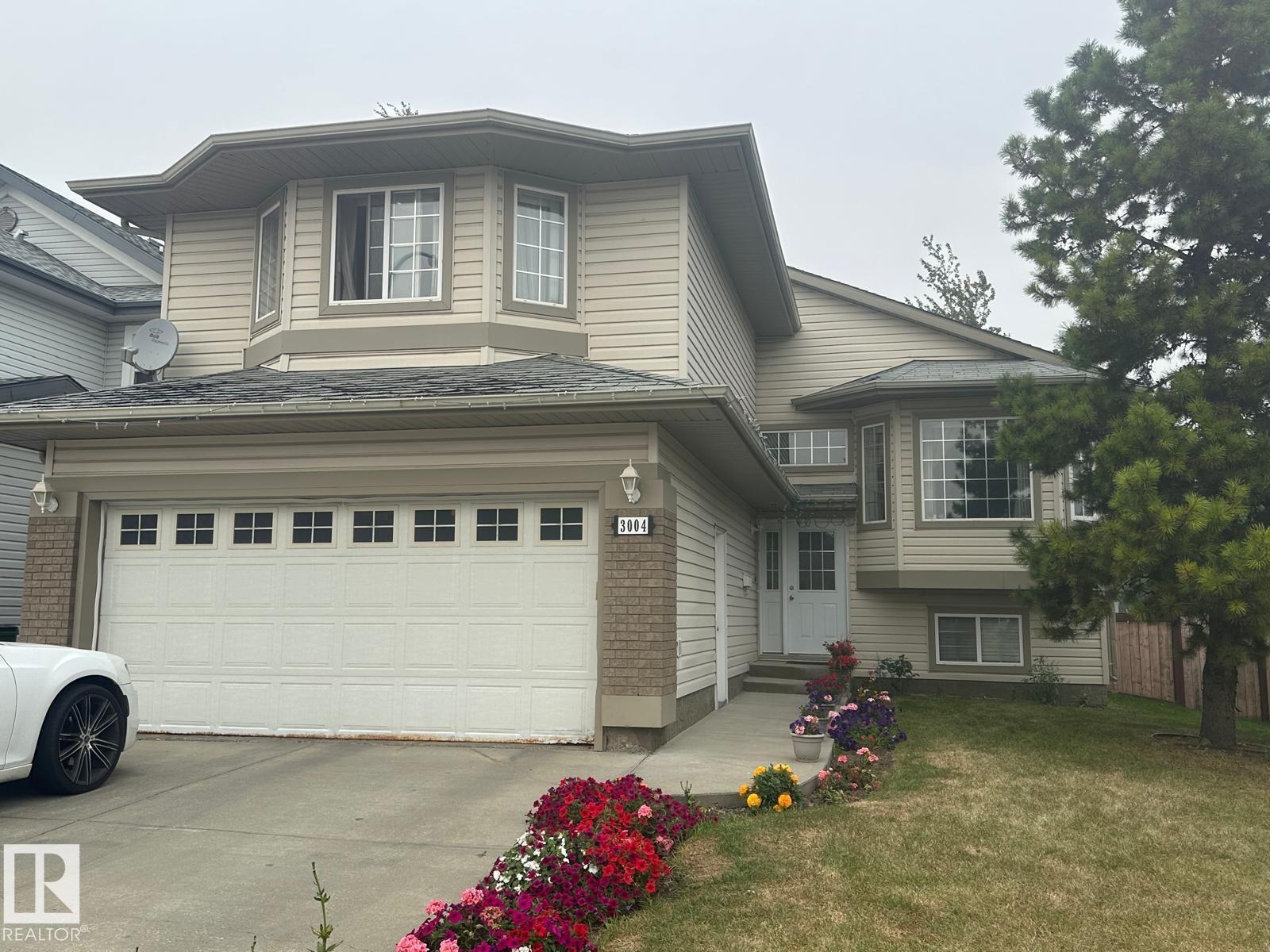 3004 41 Av Nw, Edmonton