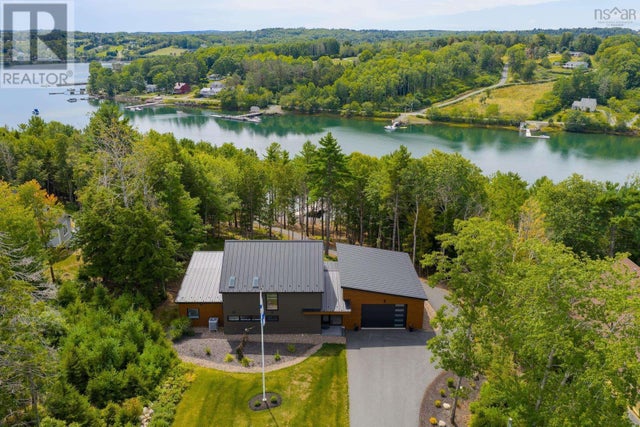 528 Hermans Island Road, Herman's Island