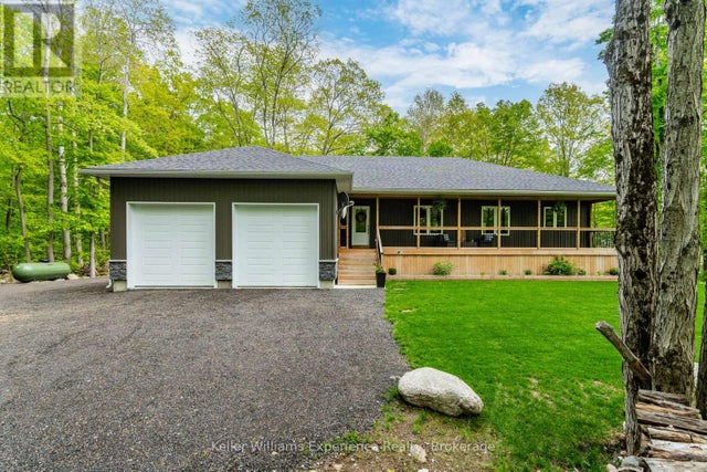 27 Meadows Avenue, Tay