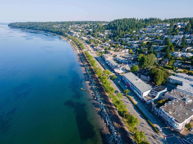 110 14881 Marine Drive, White Rock