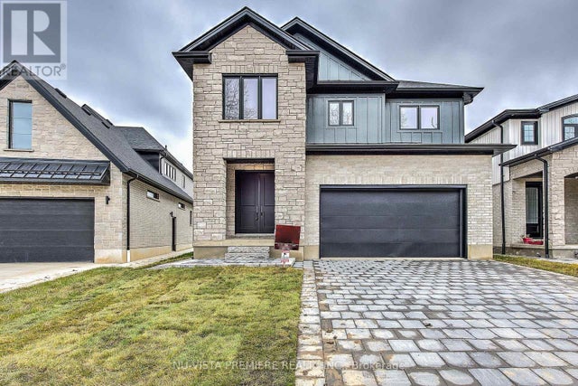 2228 Saddlerock Avenue, London North (north S)