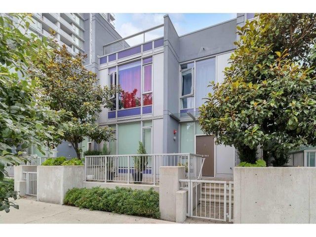 Th3 13720 100 Avenue, Surrey