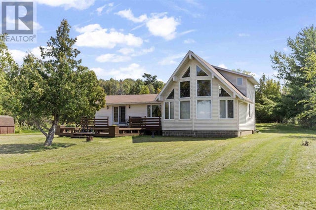 1590 C Line Rd, Richards Landing