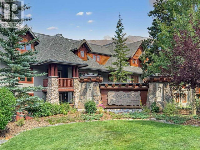 301, 150 Crossbow Place, Canmore