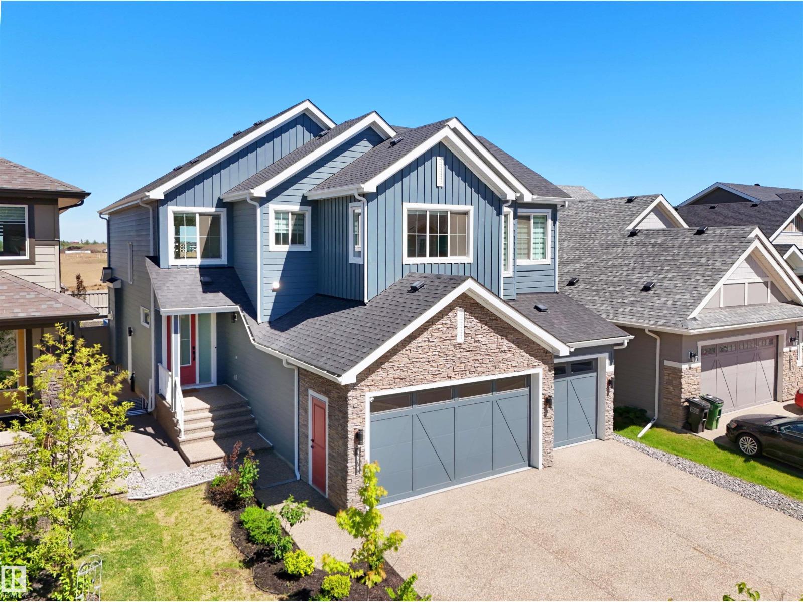 4679 Chegwin Wd Sw, Edmonton