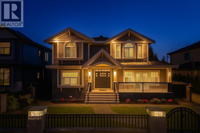 8588 Armstrong Avenue, Burnaby