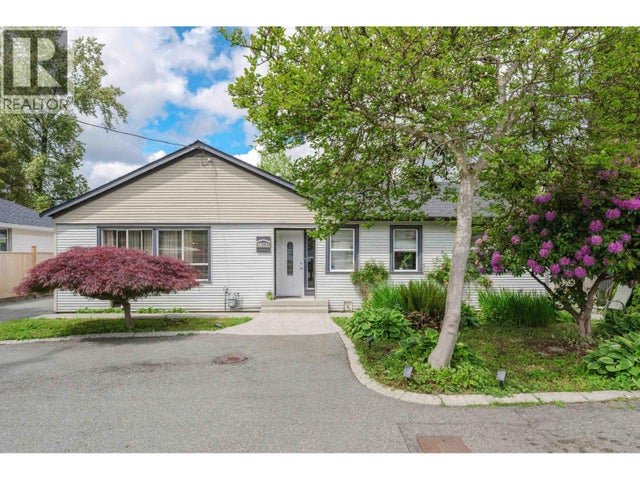 21089 Dewdney Trunk Road, Maple Ridge