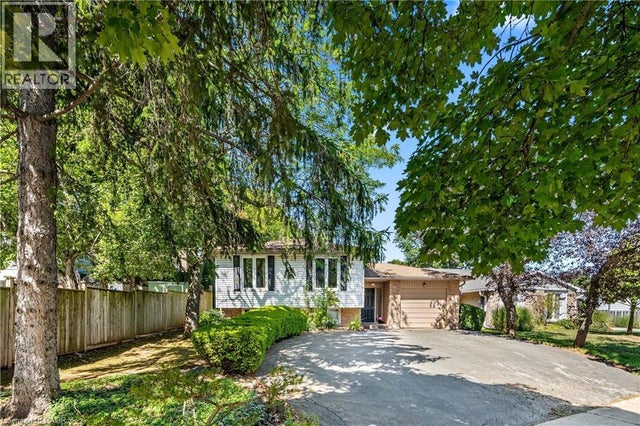 1245 Lakeview Drive, Oakville