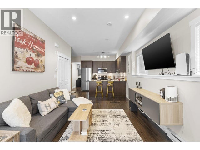 16 838 Royal Avenue, New Westminster