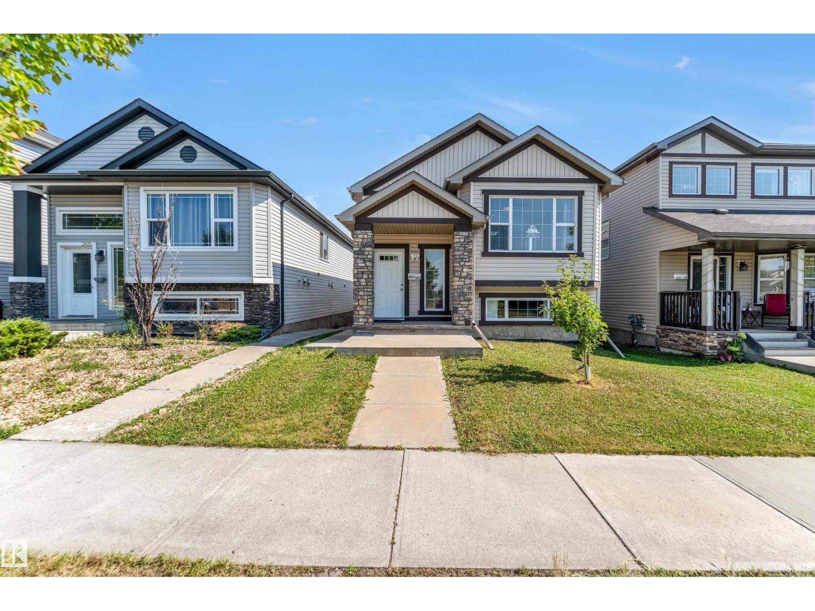 2627 12 St Nw, Edmonton