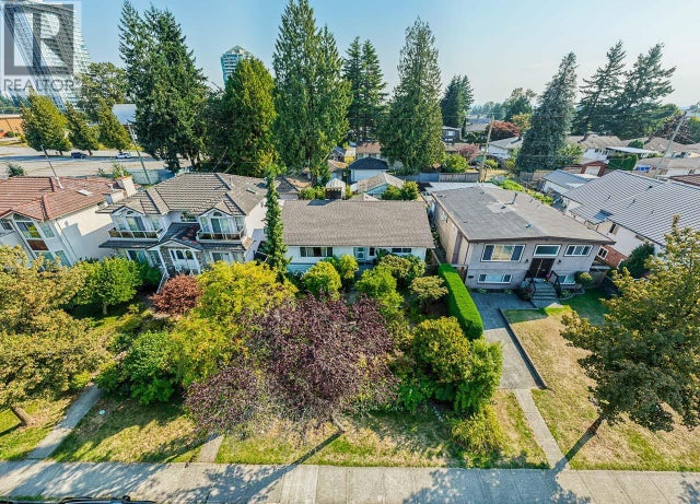 6544 Elwell Street, Burnaby