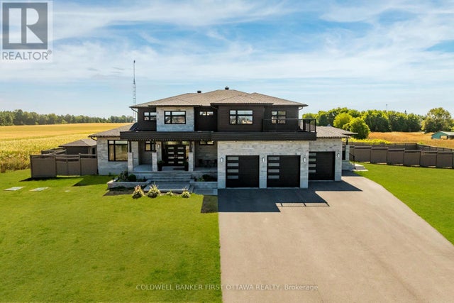 5758 Fernbank Road, Ottawa