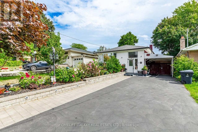 43 Larkhall Avenue, Toronto (bendale)