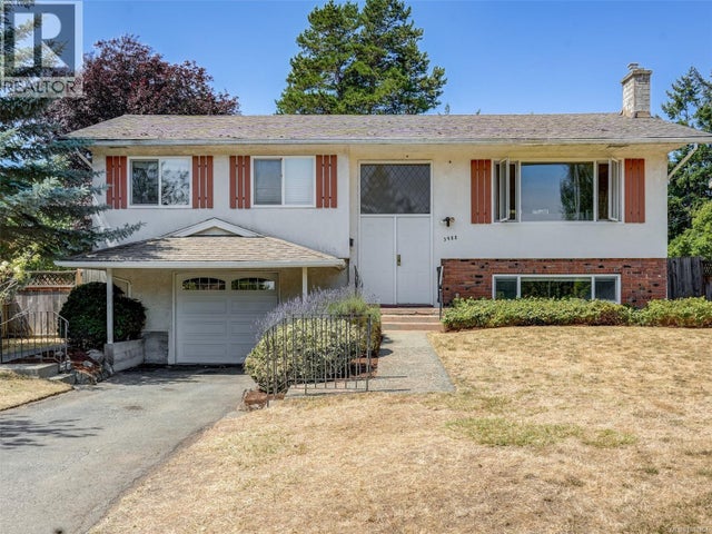 3988 Birchwood St, Saanich