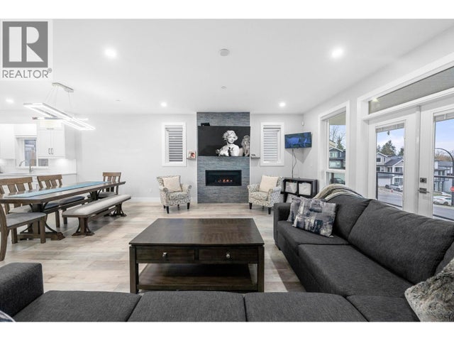 24629 105a Avenue, Maple Ridge