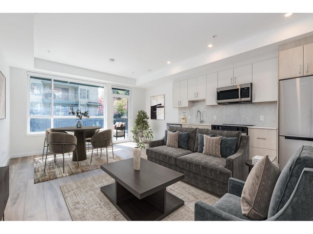 E103 13858 108 Avenue, Surrey