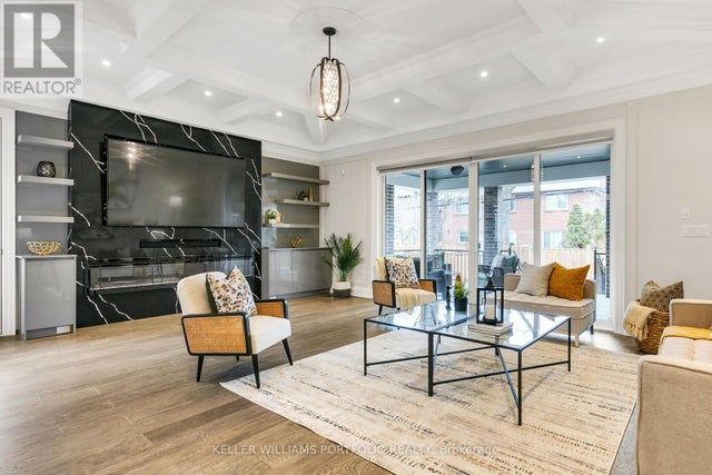 38 Smithwood Drive, Toronto (islington-City Centre West)