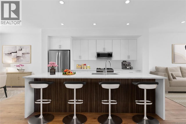 106 151 Royal Pacific Way, Nanaimo