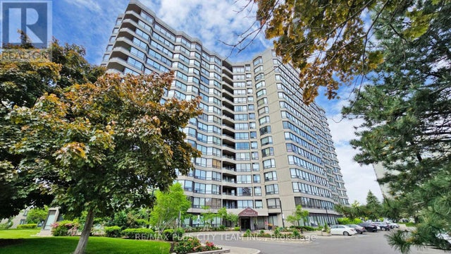 410 - 7440 Bathurst Street, Vaughan (brownridge)