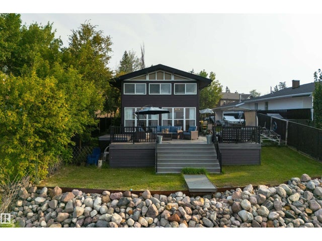 820 8 St, Rural Lac Ste. Anne County